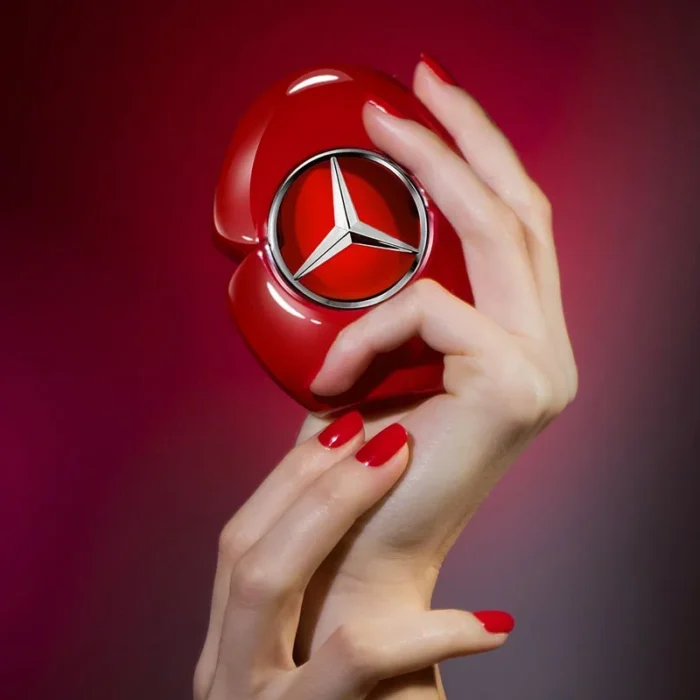 Mercedes Benz Woman in Red EDP 90ML - Imagen 2